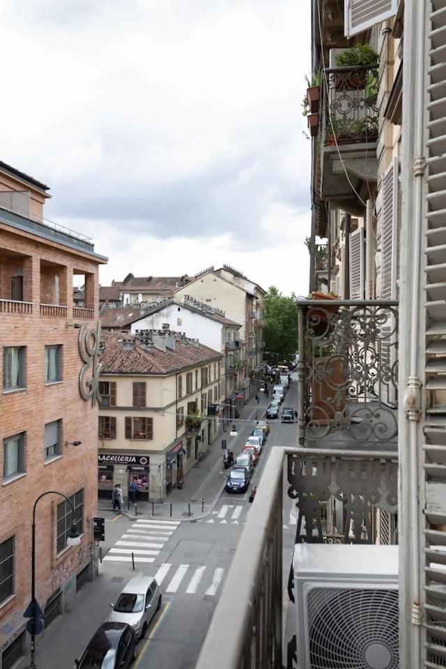 Casa 33 In Centro Torino Apartment Exterior foto